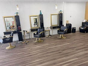 2101 S Decatur Blvd, Las Vegas, NV à louer Photo intérieure– Image 2 sur 5