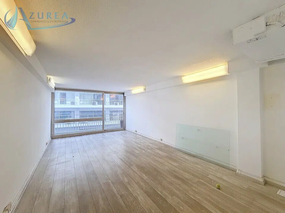 Bureau dans Nice à louer Photo de l’immeuble– Image 1 sur 5