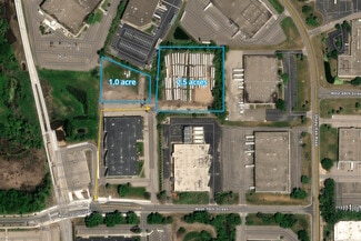 Plus de détails pour 10300 W 70th St, Eden Prairie, MN - Terrain à louer