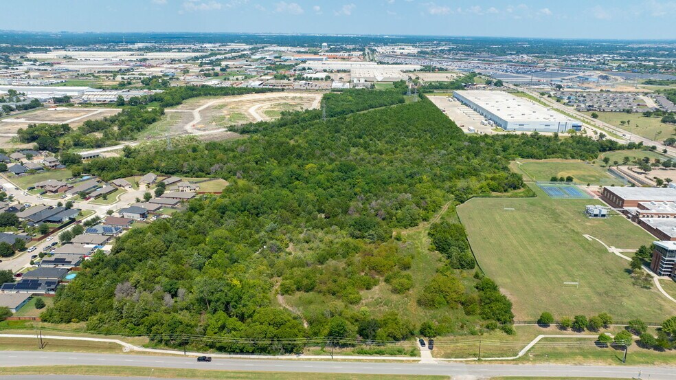 8901 Military Pky, Dallas, TX à vendre - Photo principale – Image 1 sur 15