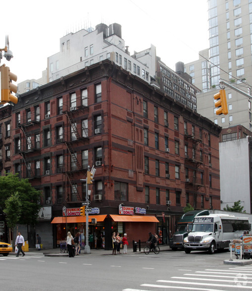 484 Ninth Ave, New York, NY à louer - Photo principale – Image 1 sur 11