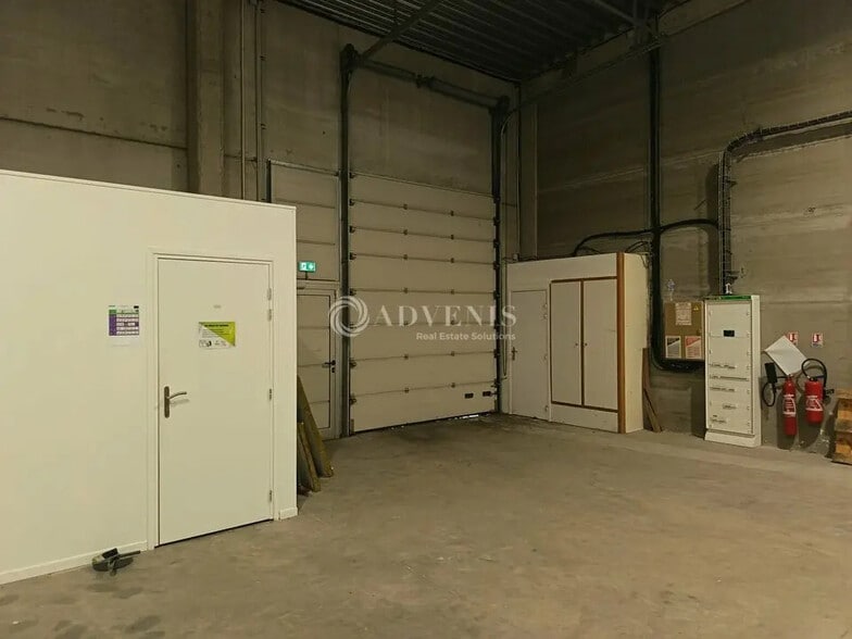 Industriel/Logistique dans Wasquehal à louer - Photo de l’immeuble – Image 3 sur 5