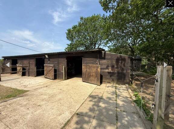 Thurgoland Hall Lane, Sheffield à vendre - Autre – Image 2 sur 9