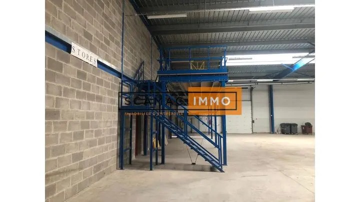 Local d'activités dans Magny-en-Vexin à vendre - Photo intérieure – Image 3 sur 6