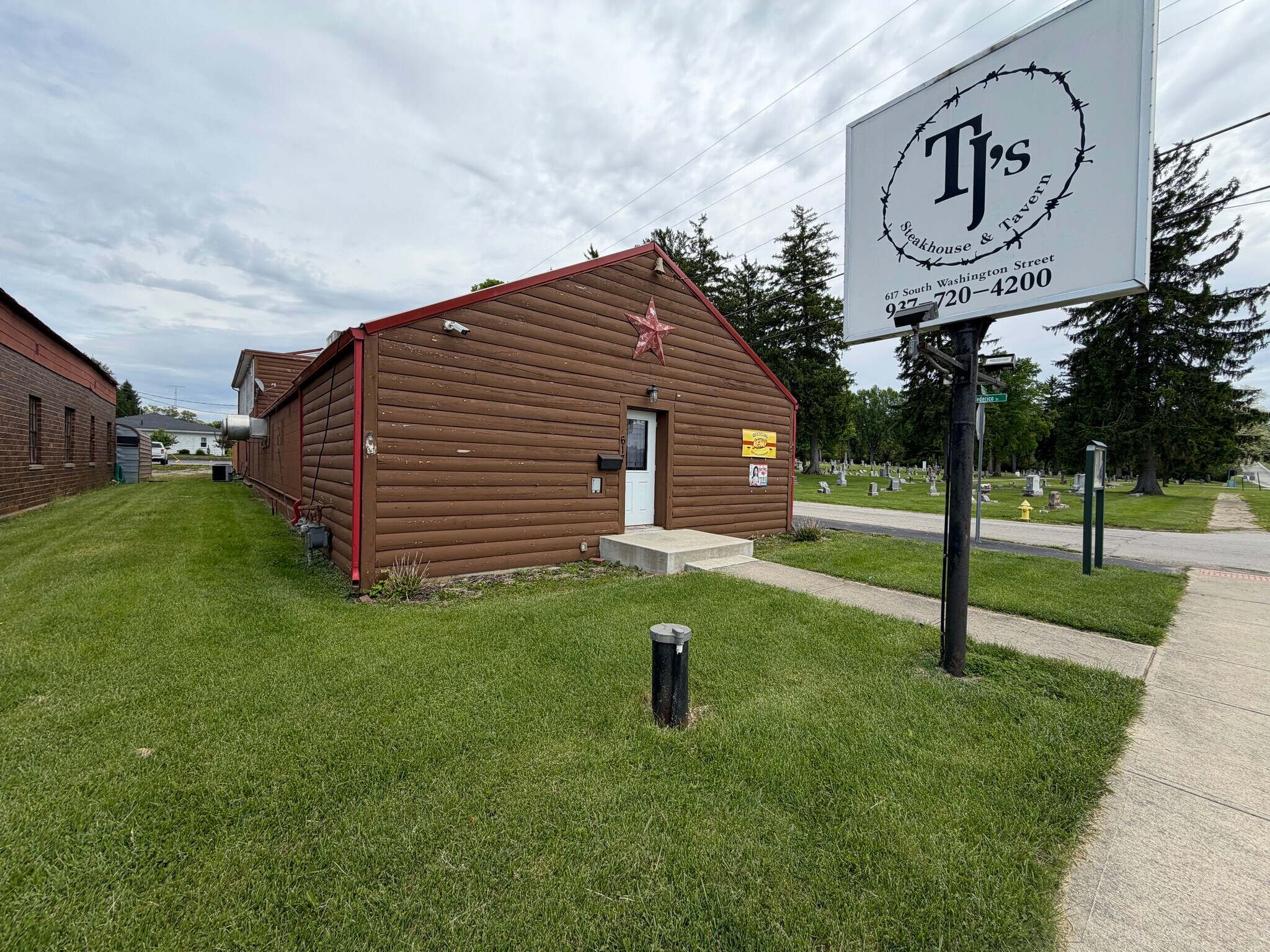 617 S Washington St, New Paris, OH à vendre Photo principale– Image 1 sur 57