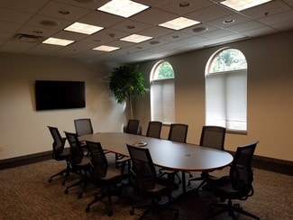 Plus de détails pour 1907 E Wayzata Blvd, Wayzata, MN - Bureau à louer