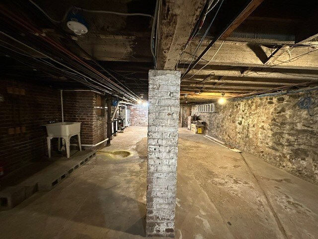 804 Broadway, Bayonne, NJ à louer - Photo de l’immeuble – Image 2 sur 18
