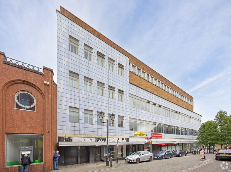 49-61 St Sepulchre Gate, Doncaster à louer - Photo de l’immeuble – Image 2 sur 4