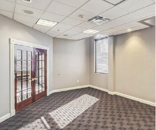 25 Bond St, Haverhill, MA à vendre Photo intérieure– Image 1 sur 4