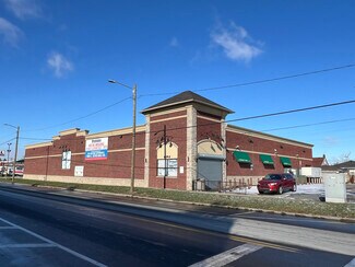 Plus de détails pour 8139 E 7 Mile Rd, Detroit, MI - Local commercial à louer