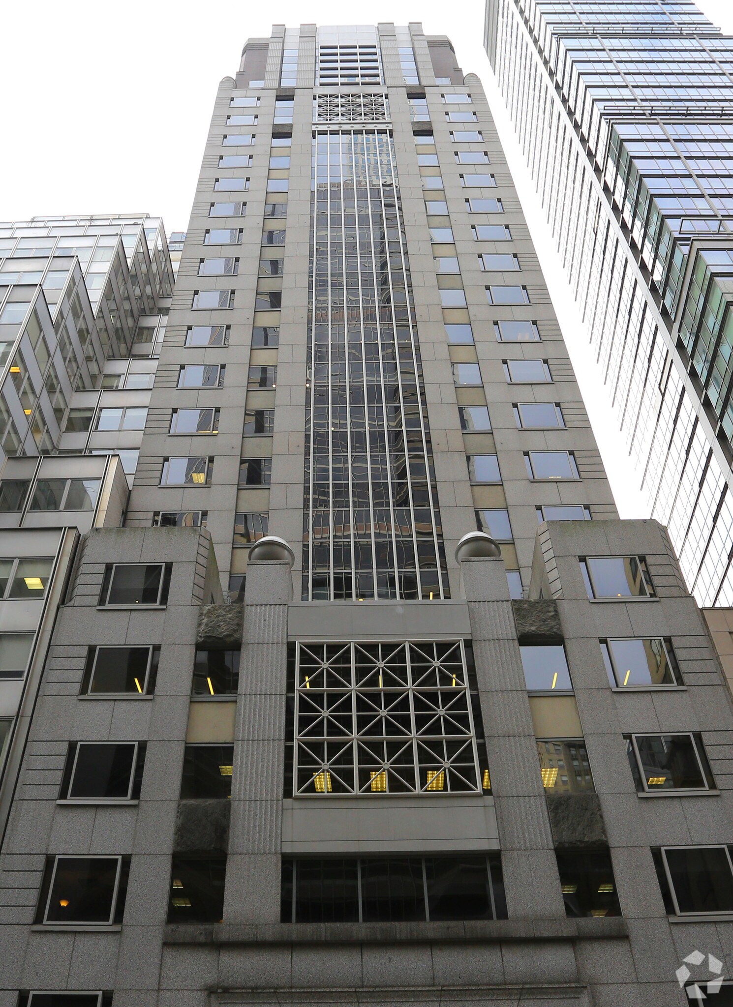 70 E 55th St, New York, NY à louer Photo principale– Image 1 sur 22