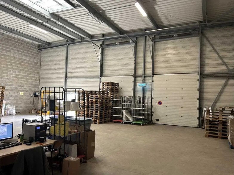 Local d’activités dans Saint-Herblain à louer - Photo intérieure – Image 2 sur 7