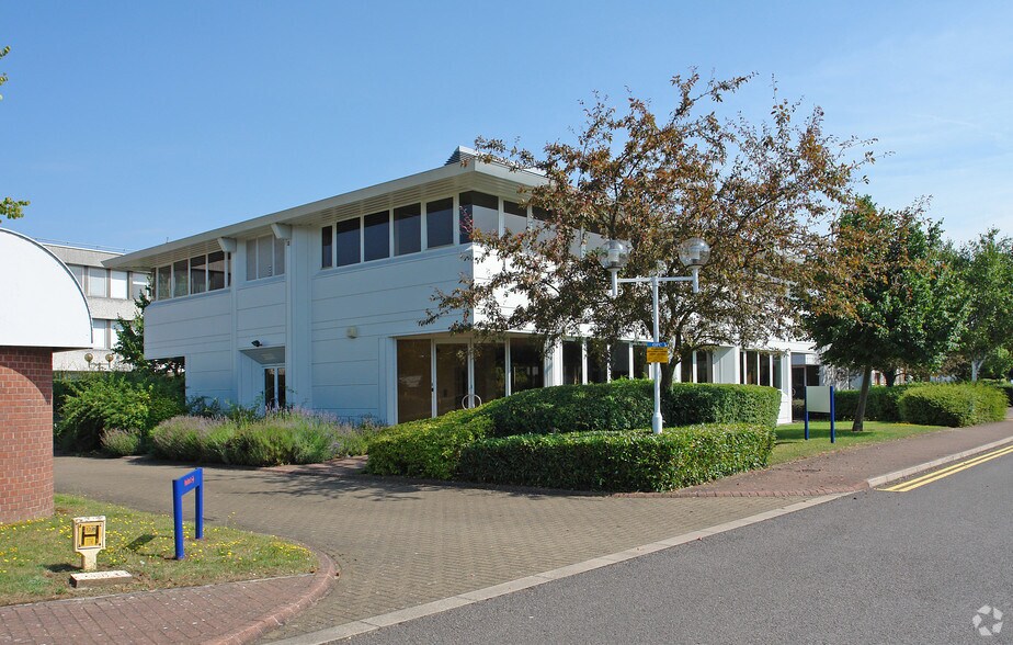 Ruscombe Ln, Reading à louer - Photo de l’immeuble – Image 2 sur 11