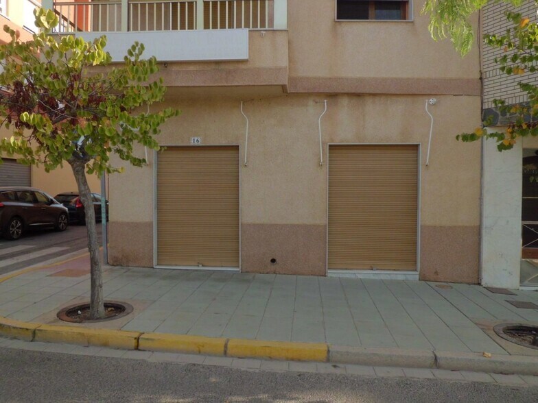 Local commercial dans El Ejido, Almería à louer - Photo de l’immeuble – Image 1 sur 3