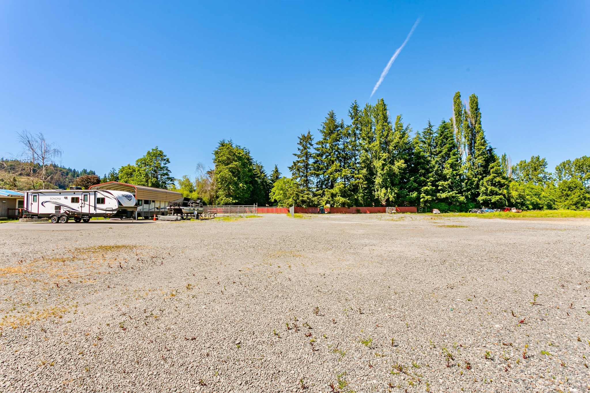 11109 State Route 162 E, Puyallup, WA à louer Photo principale– Image 1 sur 21