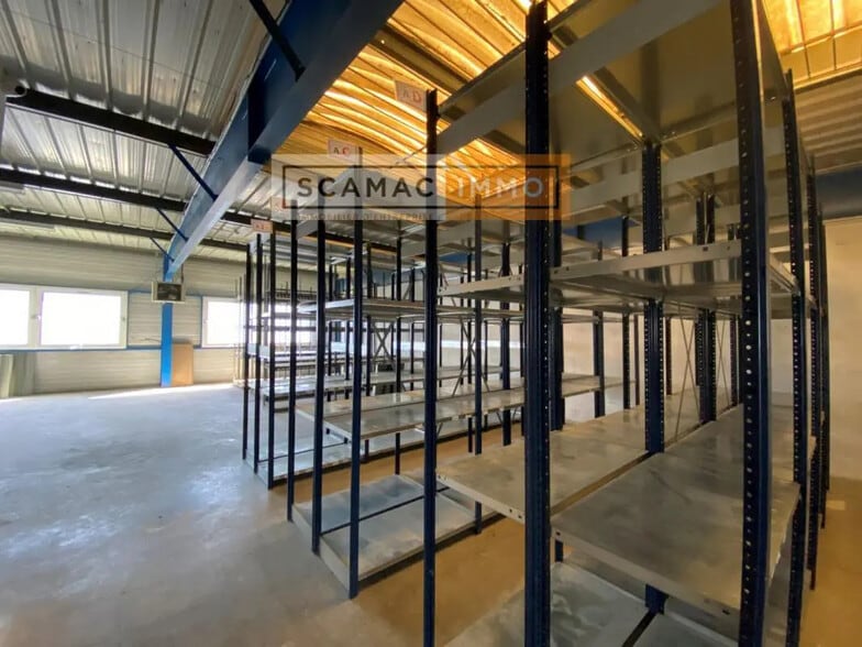 Industriel/Logistique dans Vitry-sur-Seine à louer - Photo intérieure – Image 3 sur 3