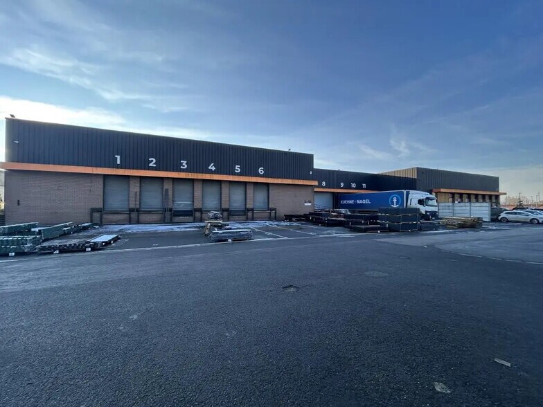 Industriel/Logistique dans Armentières à vendre - Photo de l’immeuble – Image 1 sur 7