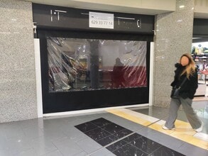 Local commercial dans Barberà del Vallès, Barcelona à louer Photo intérieure– Image 1 sur 5