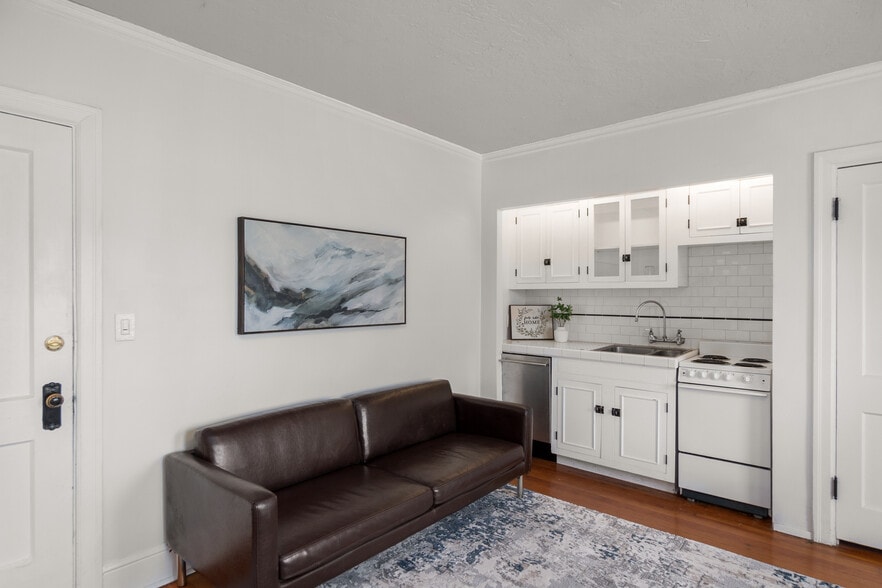 2 Portland Studio Condos portefeuille de 2 biens à vendre sur LoopNet.fr - Photo intérieure – Image 3 sur 19