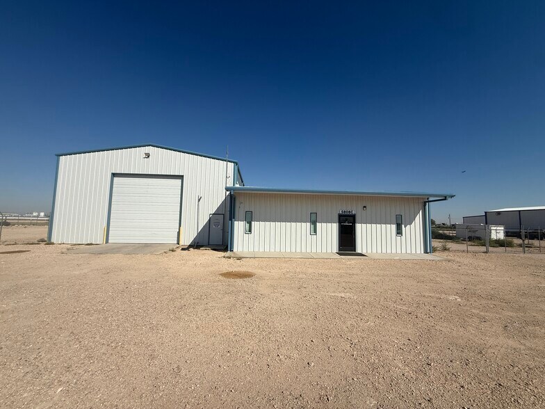 5808C Fm 1788, Midland, TX à louer - Photo de l’immeuble – Image 2 sur 12