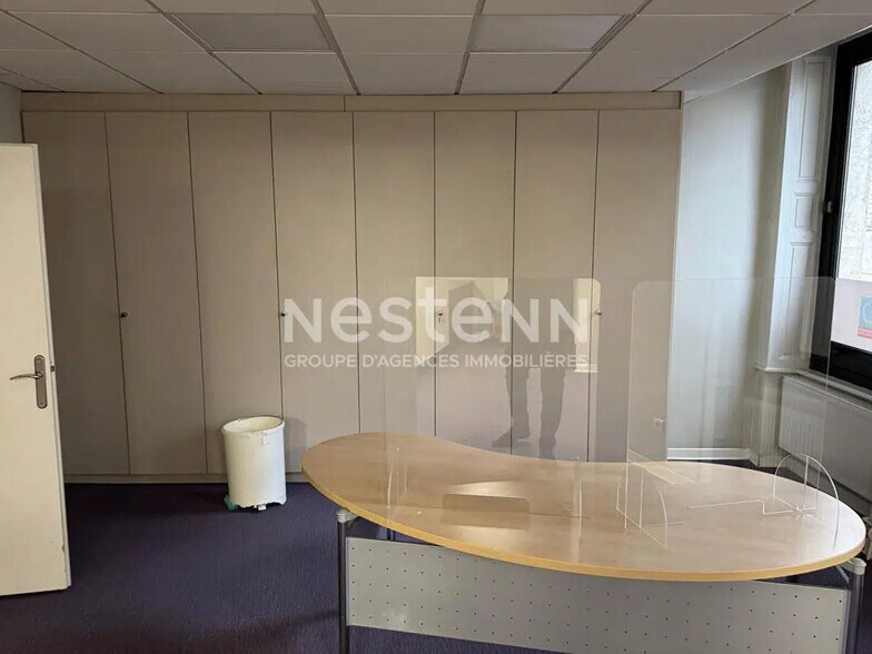 Local d'activités dans Verdun à vendre - Photo intérieure – Image 3 sur 12