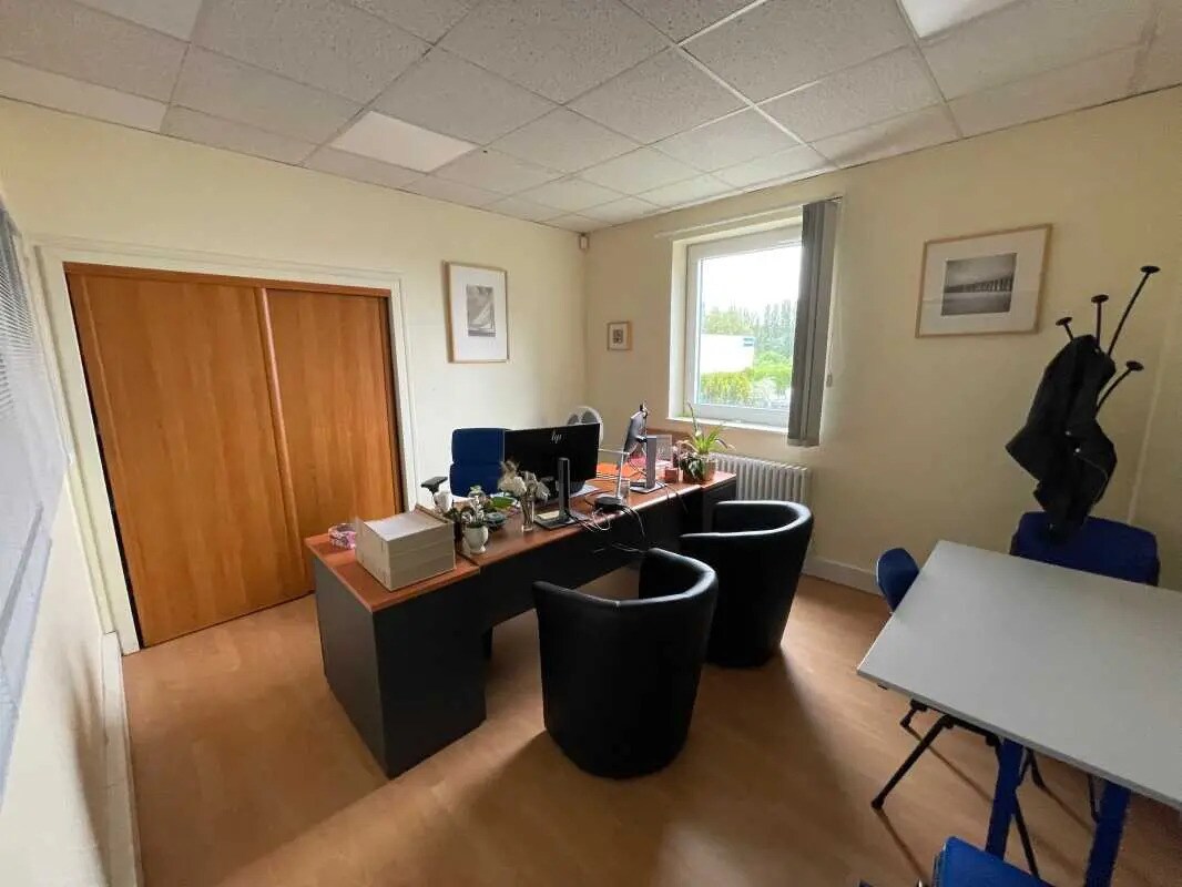 Bureau dans Compiègne à vendre Photo de l’immeuble– Image 1 sur 4