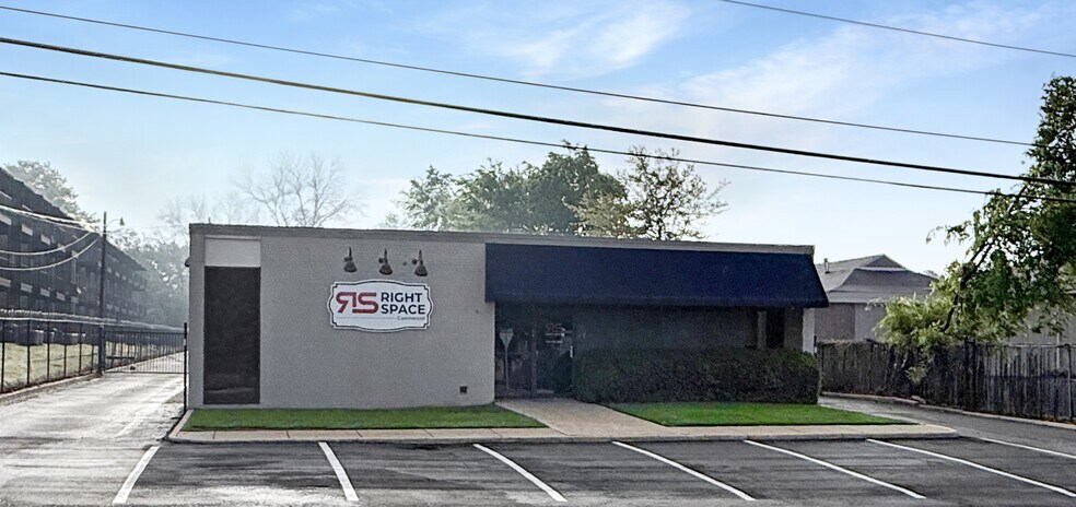 1901 8th Ave, Tuscaloosa, AL à louer - Photo de l’immeuble – Image 3 sur 29