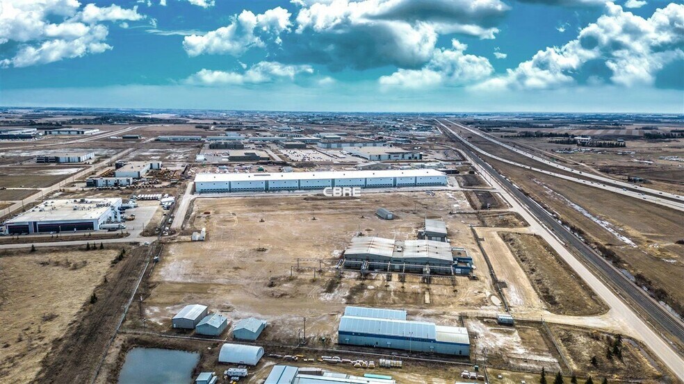 3925 8 St, Nisku, AB à louer - Photo de l’immeuble – Image 2 sur 4