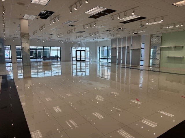 500 N IH 69, Robstown, TX à louer - Photo intérieure – Image 3 sur 16