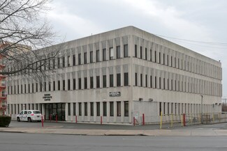 Plus de détails pour 221-10 Jamaica Ave, Queens Village, NY - Bureau à louer