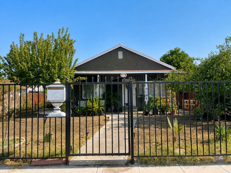 515 Wilson Ave, Bakersfield, CA à vendre - Photo de l’immeuble – Image 2 sur 33