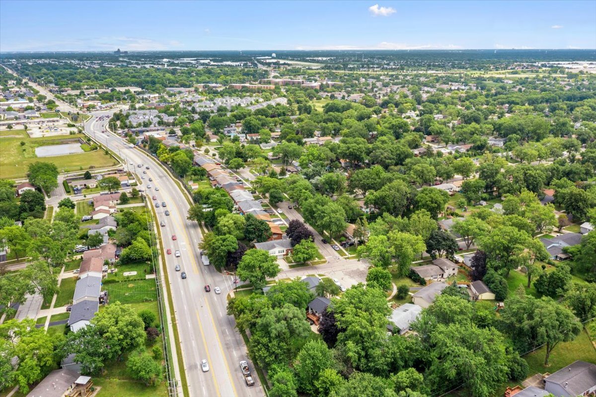 7212 Edgebrook Ln, Hanover Park, IL à vendre Photo de l’immeuble– Image 1 sur 48
