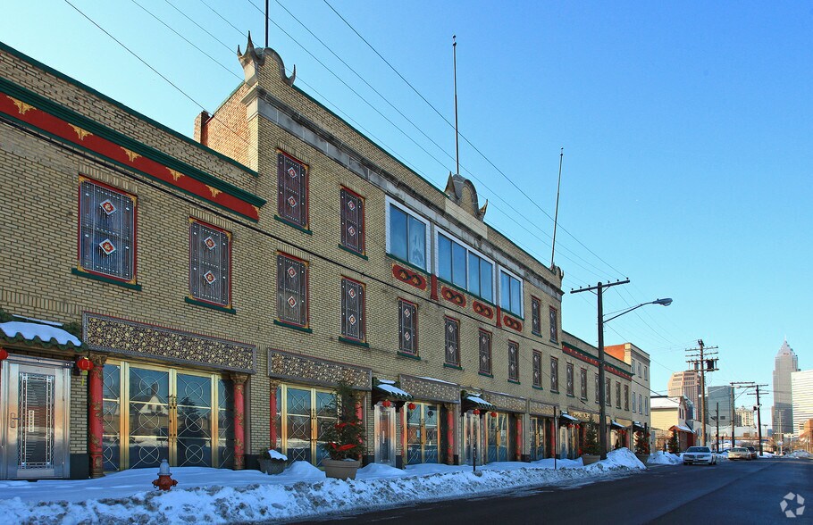 Portefeuille de 4 biens à vendre sur LoopNet.fr - Photo principale – Image 1 sur 4