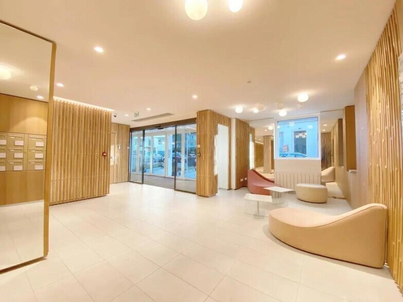 Bureau dans Boulogne-Billancourt à louer - Photo de l’immeuble – Image 2 sur 7