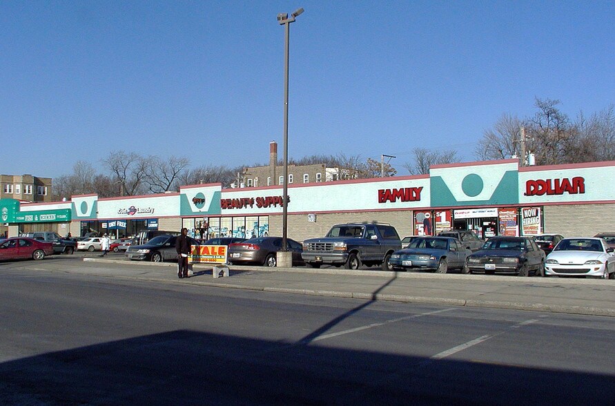 2600-2660 E 79th St, Chicago, IL à louer - Photo principale – Image 1 sur 4