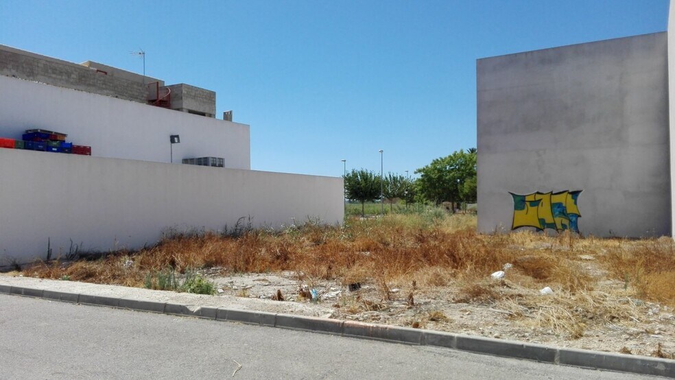 Terrain dans Cox, Alicante à vendre - Photo de la construction – Image 2 sur 2