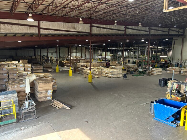 38 E Messenger St, Rice Lake, WI à vendre - Photo intérieure – Image 2 sur 7