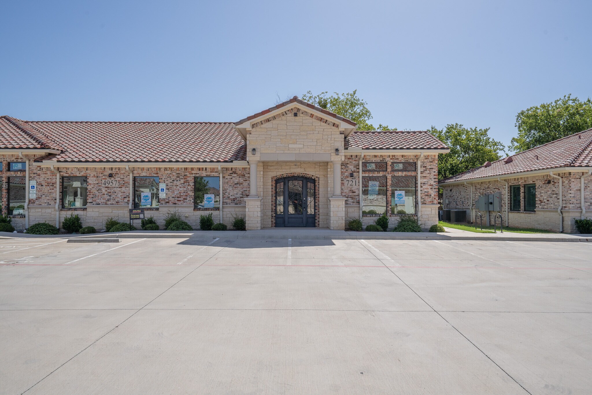 4957 Golden Triangle Blvd, Fort Worth, TX à louer Photo de l’immeuble– Image 1 sur 21
