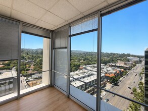 16255 Ventura Blvd, Encino, CA à louer Photo intérieure– Image 2 sur 6