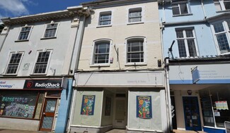 Plus de détails pour 6 Cross St, Barnstaple - Local commercial à louer