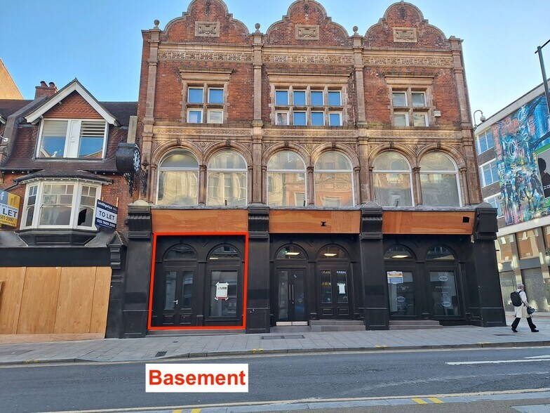 7-11 High St, Croydon à louer - Photo de l’immeuble – Image 1 sur 3