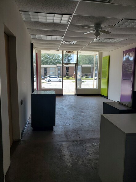 5320 Riverdale Rd, Atlanta, GA à louer - Photo intérieure – Image 3 sur 18