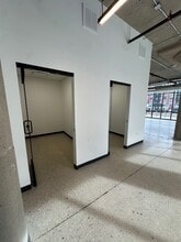 520 N Broadway St, Green Bay, WI à louer Photo intérieure– Image 2 sur 5