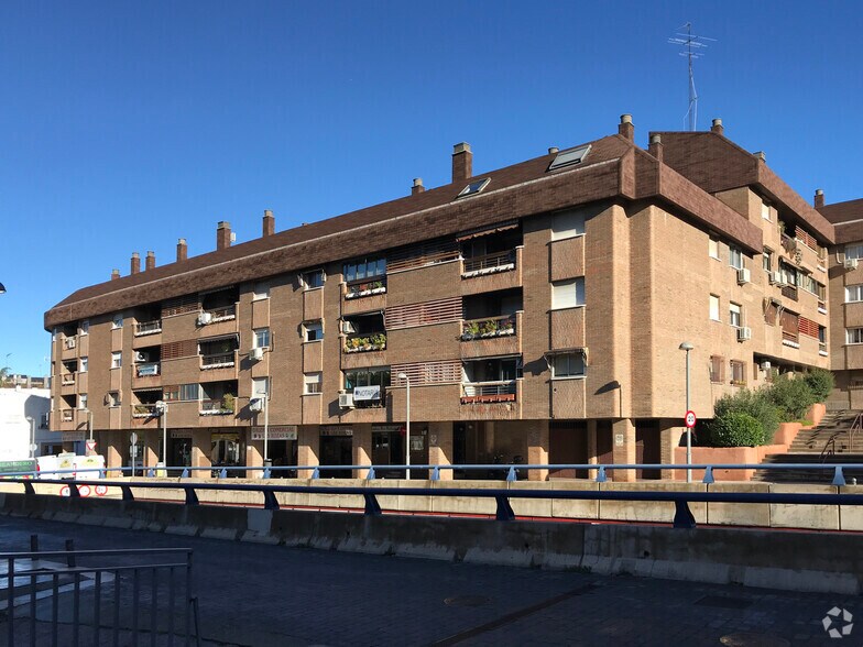 Calle Real, 51, Las Rozas de Madrid, Madrid à vendre - Photo de l’immeuble – Image 2 sur 2
