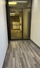 3020-3070 E Victoria St, Compton, CA à louer Hall d’entrée– Image 1 sur 5
