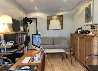 Local commercial dans Paris à louer - Photo de l’immeuble – Image 1 sur 4