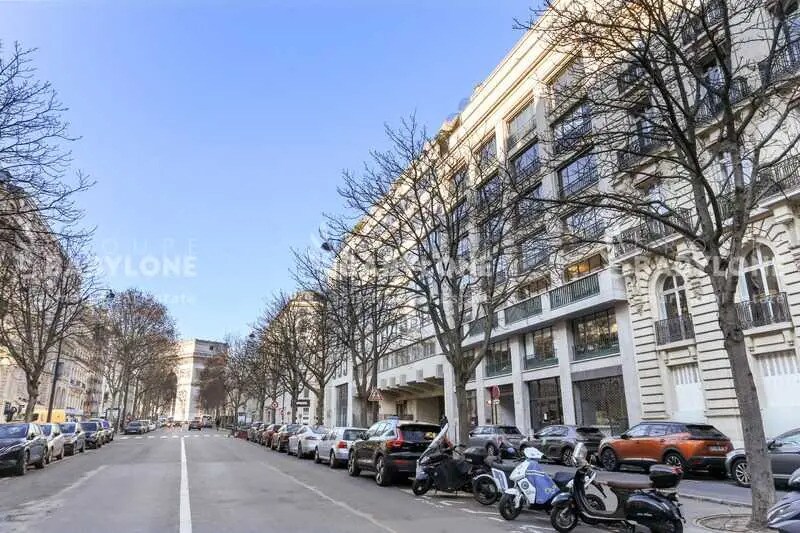 Bureau dans Paris à louer - Photo de l’immeuble – Image 1 sur 11