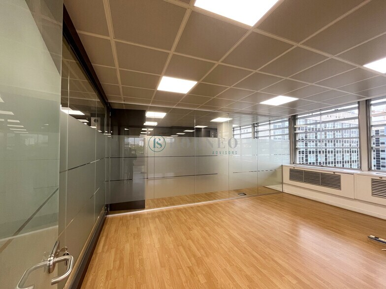 Calle de Núñez de Balboa, 120, Madrid, Madrid à louer - Photo de l’immeuble – Image 3 sur 29