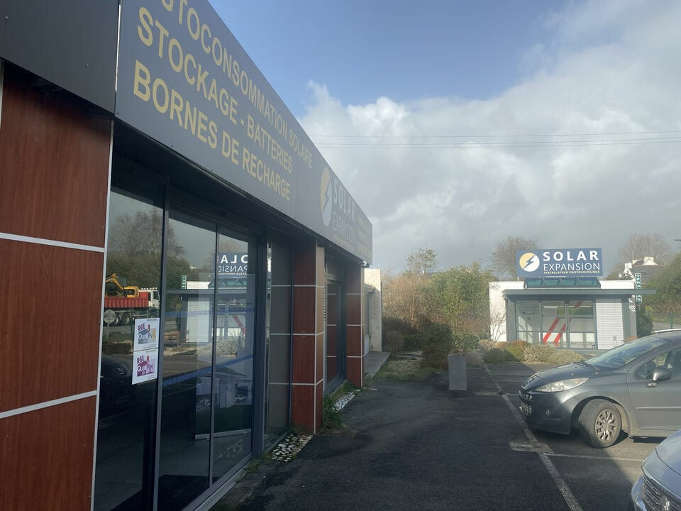 Local commercial dans Clohars-Fouesnant à louer Photo de l’immeuble– Image 1 sur 3
