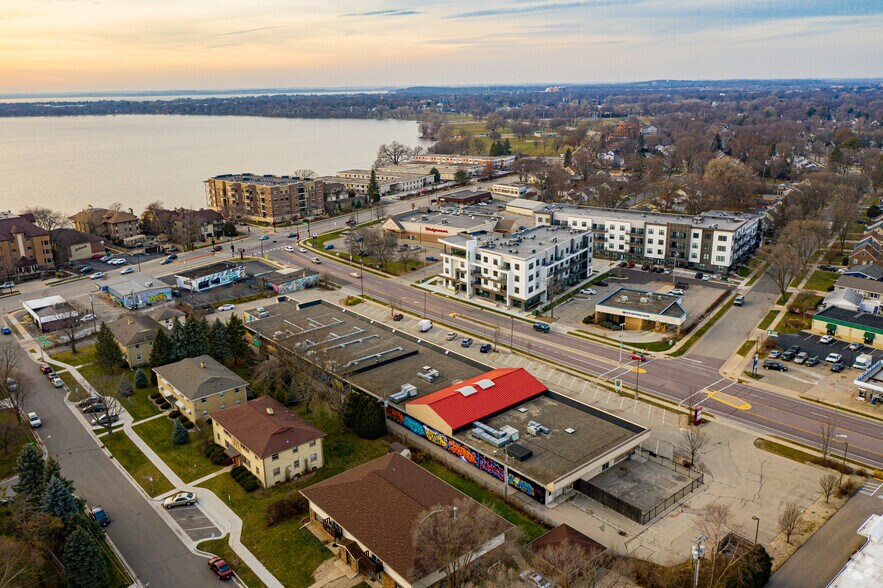 209 Cottage Grove Rd, Madison, WI à louer - Aérien – Image 2 sur 29